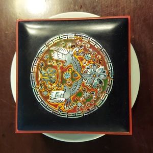 Vintage Asian Jewelry & Trinket Box with Lid Lacquerware Mother of Pearl EUC